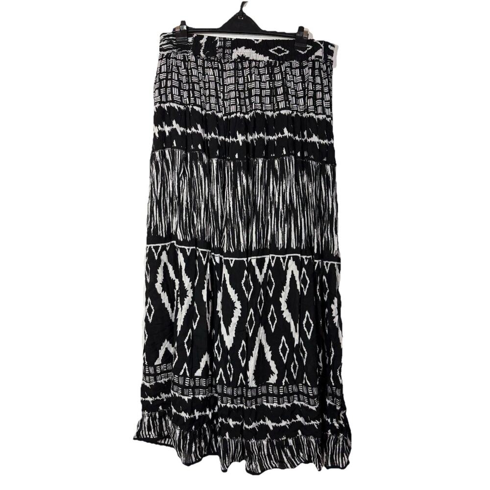 Black White Geometric Midi Skirt India M Western Tribal Nomadic Boho Broomstick